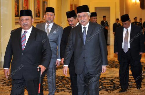 KL08_12032015_AGONG