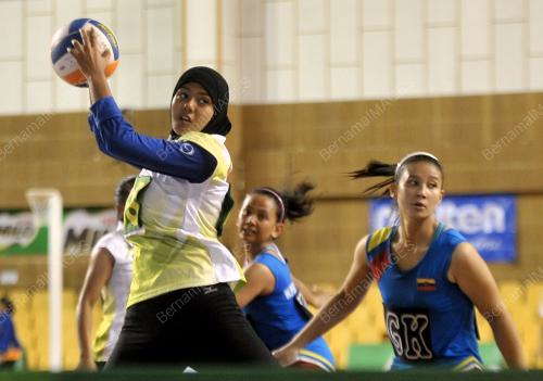 KL08_12042014_NETBALL