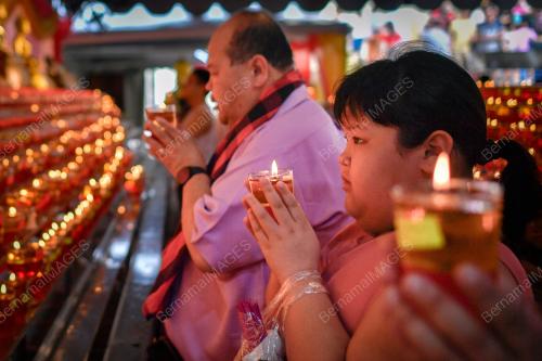 HARI WESAK 2025