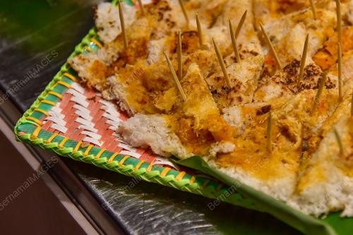 MAKANAN TRADISIONAL SARAWAK