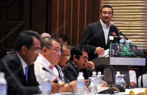 KL08_12112014_UMNO