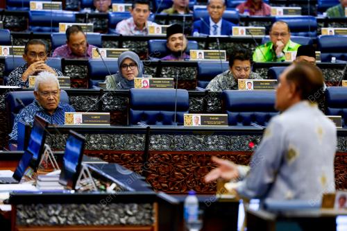 DATUK SERI HAMZAH ZAINUDIN