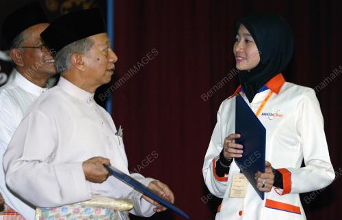 DR. MOHD YUSOF NOOR