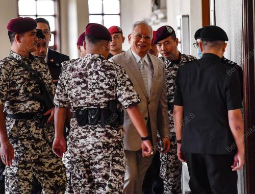 DATUK SERI NAJIB TUN RAZAK