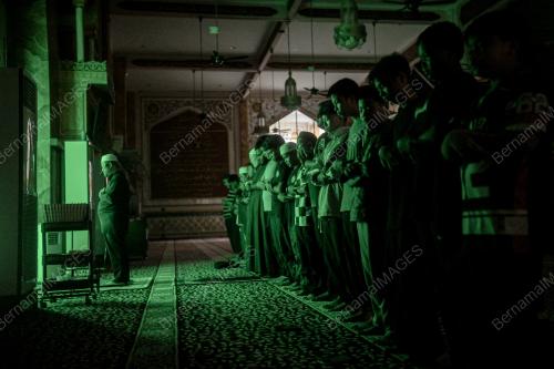 MASJID_PIALADUNIA