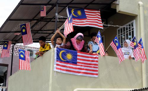 KL08_13082013_SITI