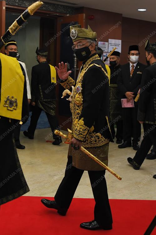 AL-SULTAN ABDULLAH RI'AYATUDDIN AL-MUSTAFA BILLAH SHAH