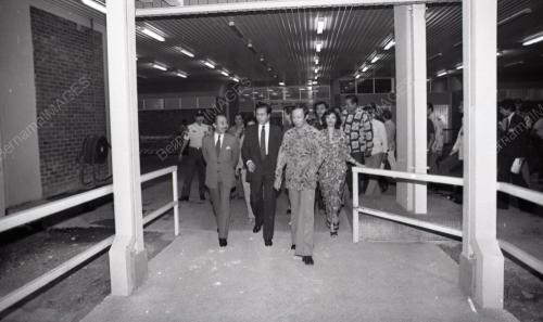 DR. MAHATHIR MOHAMAD