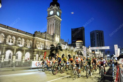 KL08_13112016_OCBC