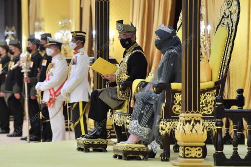AL-SULTAN ABDULLAH RI'AYATUDDIN AL-MUSTAFA BILLAH SHAH