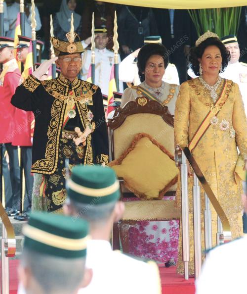 SULTAN KEDAH TUANKU ABDUL HALIM MU'ADZAM SHAH