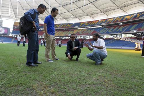 KL08_13122014_AFF_PADANG