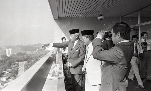 LEMBAGA LETRIK NEGARA
