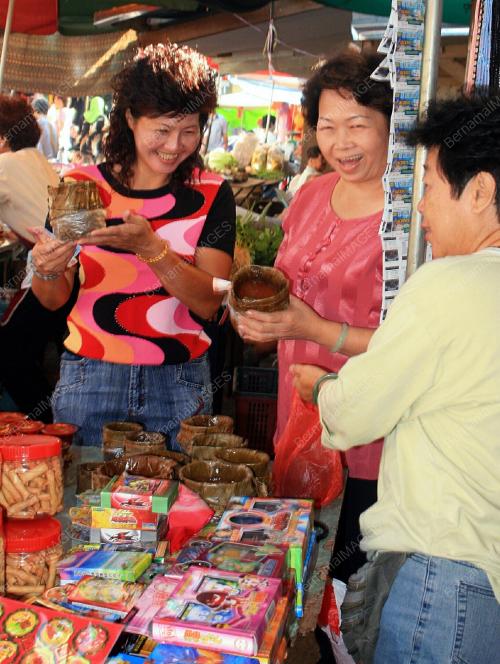 PERSIAPAN TAHUN BARU CINA