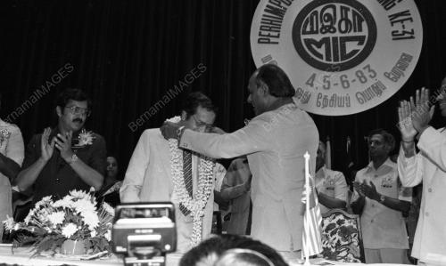 KL08_14012015_MAHATHIR_MIC