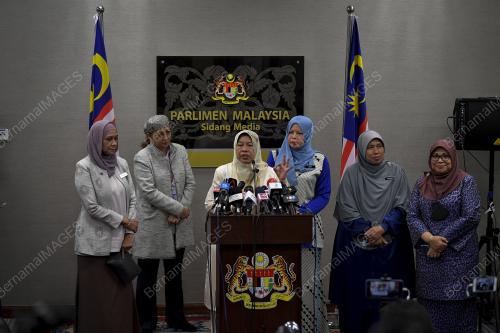 ZURAIDA KAMARUDDIN