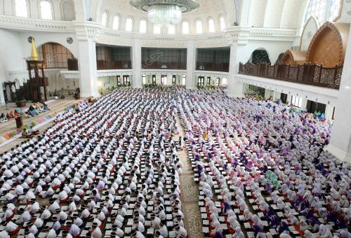 KHATAM AL-QURAN