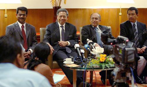MUSTAPA MOHAMED