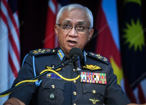 JEN TAN SRI AFFENDI BUANG