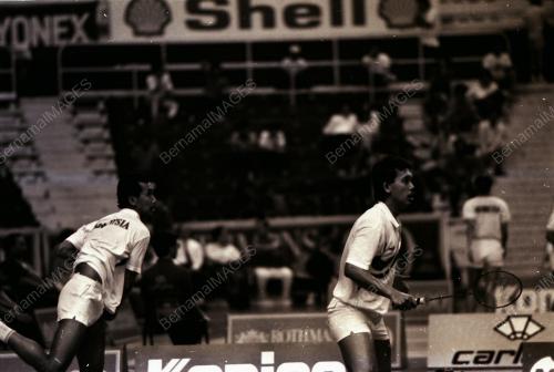 BADMINTON TERBUKA