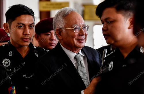 DATUK SERI NAJIB TUN RAZAK