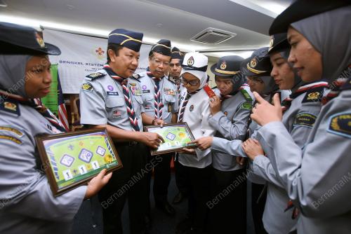 KL08_15102017_PPM_BN20171014844