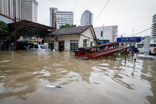 BANJIR KILAT SEKITAR KUALA LUMPUR