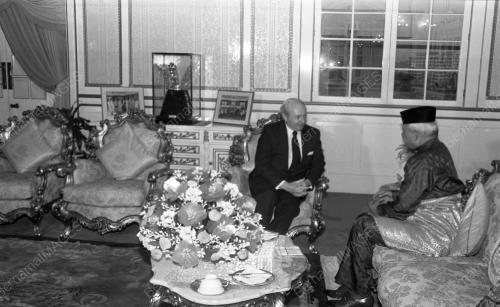 KL08_16012015_AGONG_PESYURUHJAYA_TINGGI