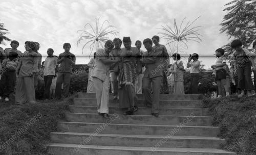 KL08_16012015_SEKOLAH_TUNGKU