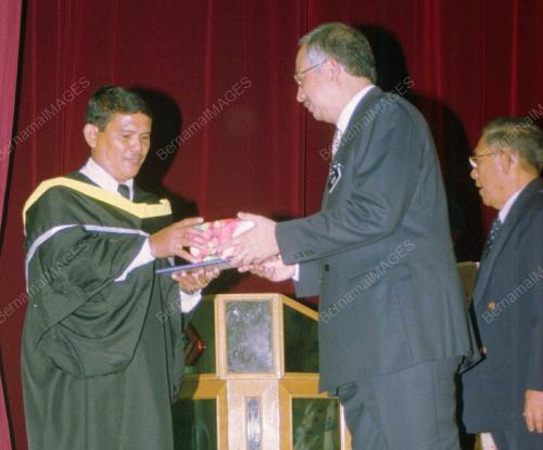 KL08_16022016_NAJIB_SIJIL