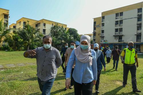 DATUK SERI RINA MOHD HARUN
