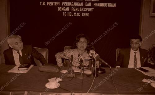 KL08_160390_EKSPOT