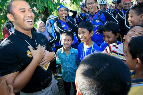 KAYUHAN CINTA NEGARA