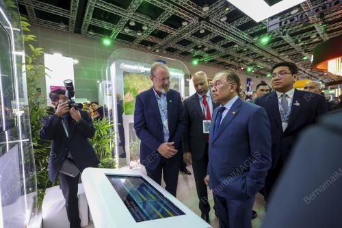 DATUK SERI ANWAR IBRAHIM