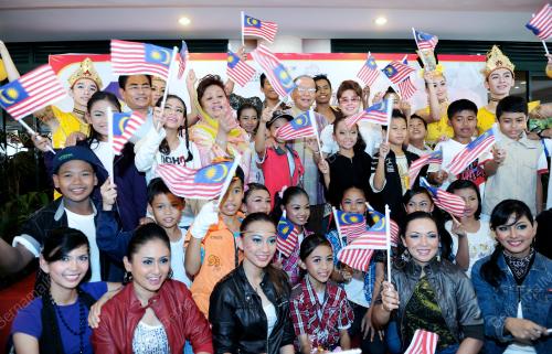 DATUK SERI DR RAIS YATIM