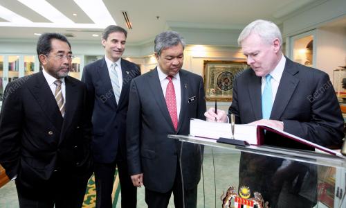 DATUK SERI DR. ZAHID HAMIDI