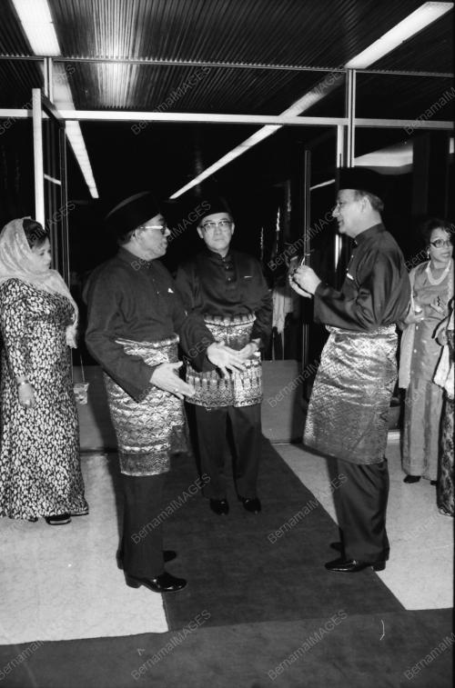 MAJLIS MAKAN MALAM
