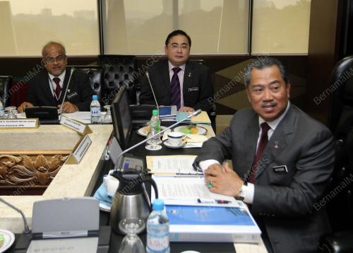 MUHYIDDIN MOHD YASSIN