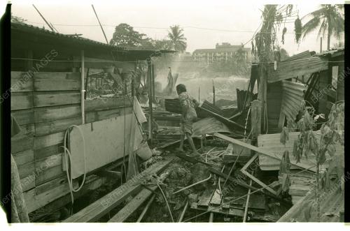 KEBAKARAN DI KAMPUNG BARU