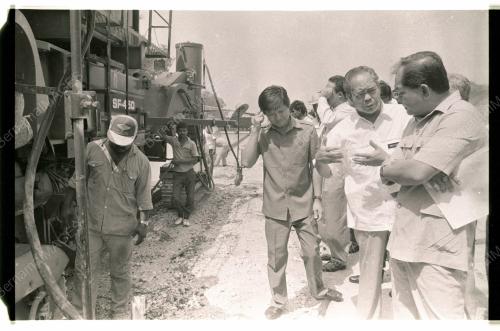 MOGGIE INSPECTS NORTH KLANG EXPRESSWAY