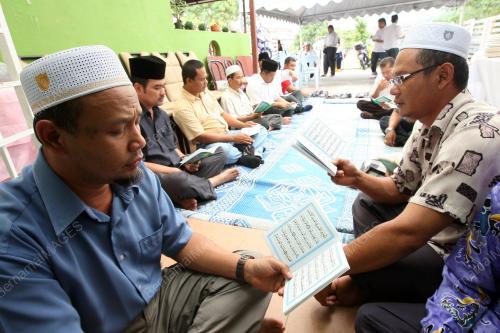 RADIN PANGAT ISHAK