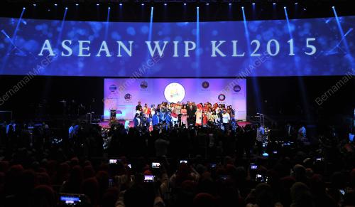 KL08_17102015_PM