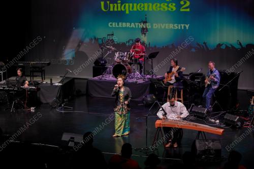 KONSERT UNVEILING UNIQUENESS 2