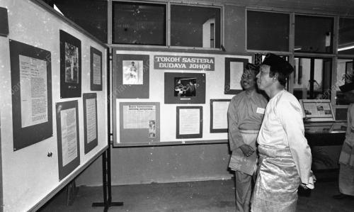 KL08_18022015_HARI_SASTERA_1983