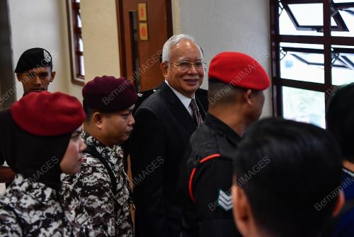 DATUK SERI NAJIB TUN RAZAK