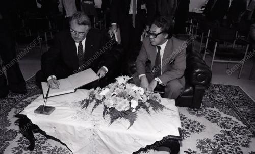 DISEMBER 1982
