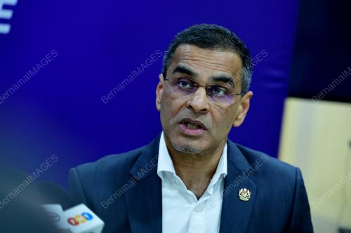 DATUK SERI DR MOHAMMED AZMAN AZIZ MOHAMMED