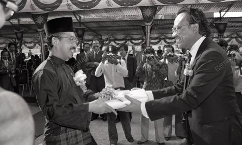 TENGKU RAZALEIGH HAMZAH
