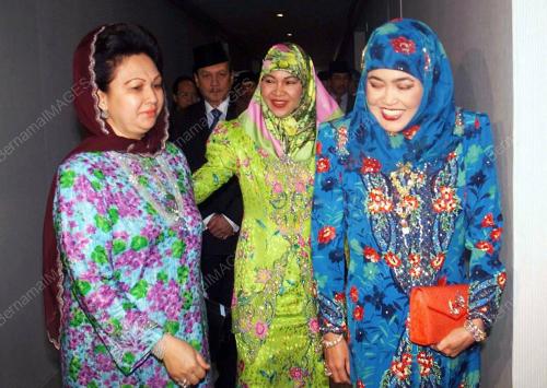 KL08_19022016_AGONG_BRUNEI