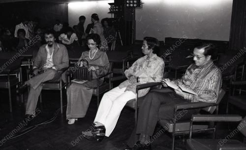 DR. MAHATHIR MOHAMAD